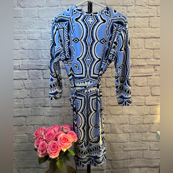 INC International Concept Dress - Blue Tones with Hints of Black & Yellow - 10P - Picture 3 of 5